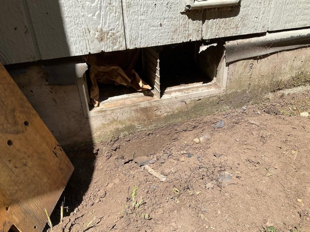 damaged foundation vent